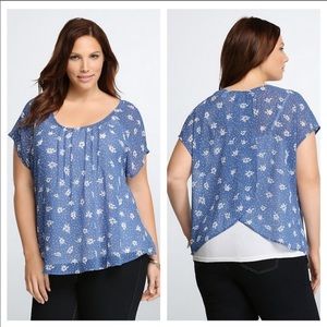 *SALE* floral, Torrid shirt
